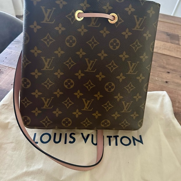 Louis Vuitton crossbody/shoulder bag - Picture 5 of 11